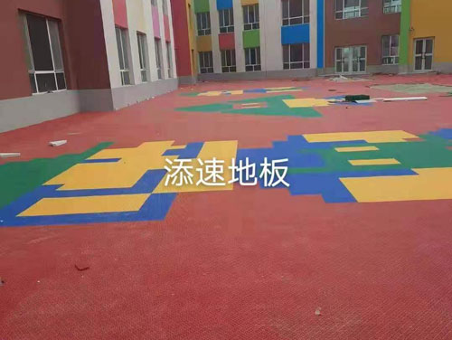 丰台幼儿园拼装地板应该怎么选择？